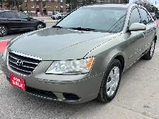 2009 Hyundai Sonata EXTRA CLEAN- AUTOMATIC-HEATED SEATS & MORE ! - Photo 3