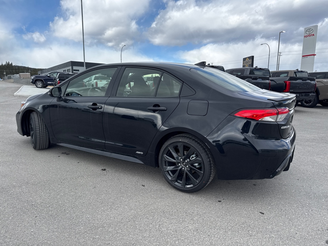 2026 Toyota Corolla Hybrid SE AWD HYBRID BLACK COLOUR AWD - Photo 3