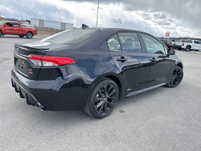 2026 Toyota Corolla Hybrid SE AWD HYBRID BLACK COLOUR AWD - Photo 5