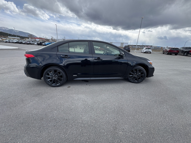 2026 Toyota Corolla Hybrid SE AWD HYBRID BLACK COLOUR AWD - Photo 6