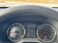 2022 Toyota RAV4 XLE XLE TRIM / AWD / LEATHER SEATS - Photo 14