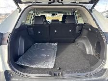 2022 Toyota RAV4 XLE XLE TRIM / AWD / LEATHER SEATS - Photo 18