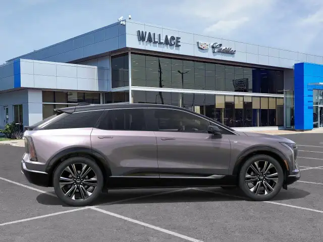 2026 Cadillac OPTIQ Premium Luxury - Photo 9