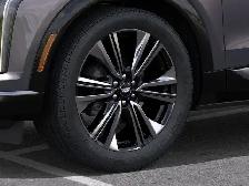 2026 Cadillac OPTIQ Premium Luxury - Photo 12