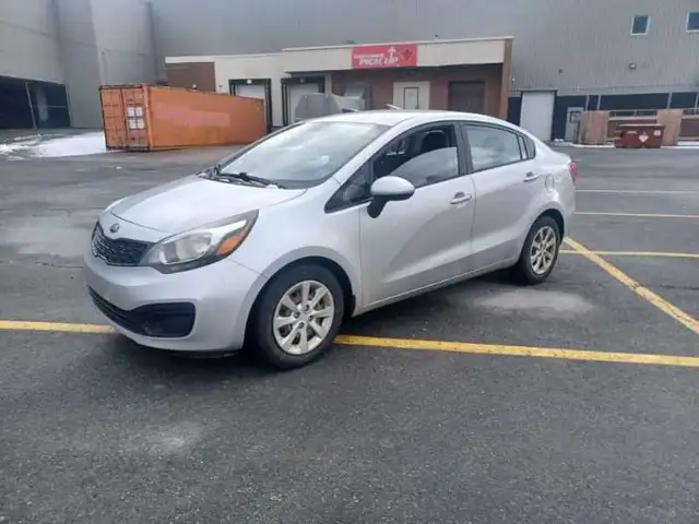 2014 kia rio - Photo 2