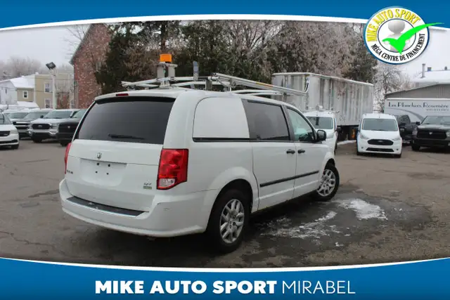 2014 RAM Cargo Van Empattement de 119 po! - Photo 4