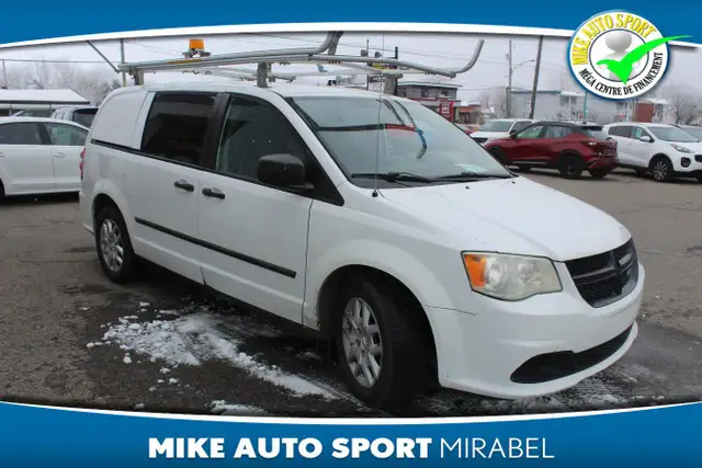 2014 RAM Cargo Van Empattement de 119 po!