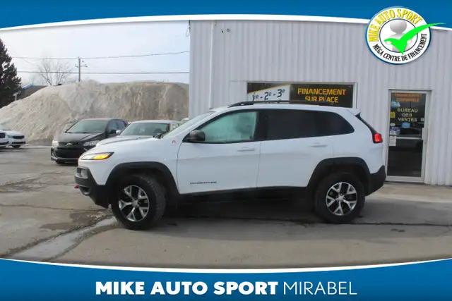 2017 Jeep Cherokee Trailhawk 4 portes 4 roues motrices! - Photo 2