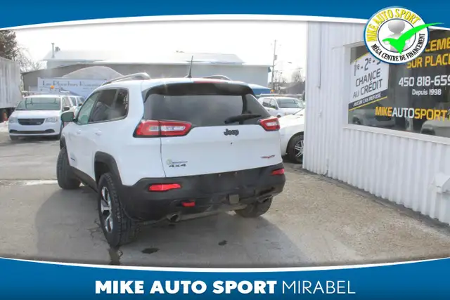 2017 Jeep Cherokee Trailhawk 4 portes 4 roues motrices! - Photo 3