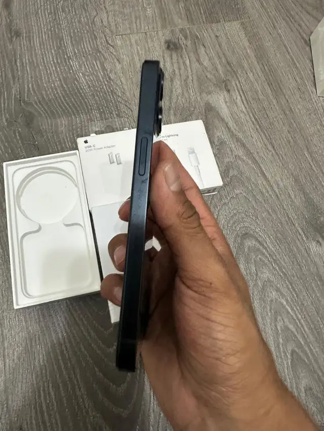 iPhone 13 mini 256gb Airpods Pkg/Delivery - Photo 6