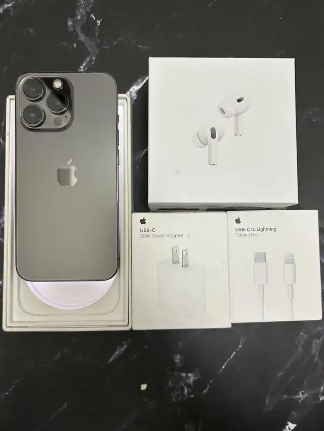 IPHONE 13 PRO 256GB Airpods Pkg/Delivery