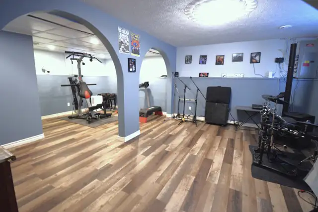 Shediac - Main St. Pay almost nothing for NB Power with Solar ! - Photo 7