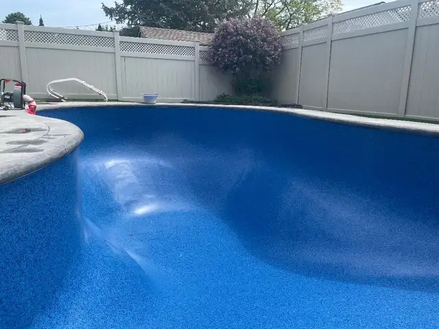 Pool Service Labourer