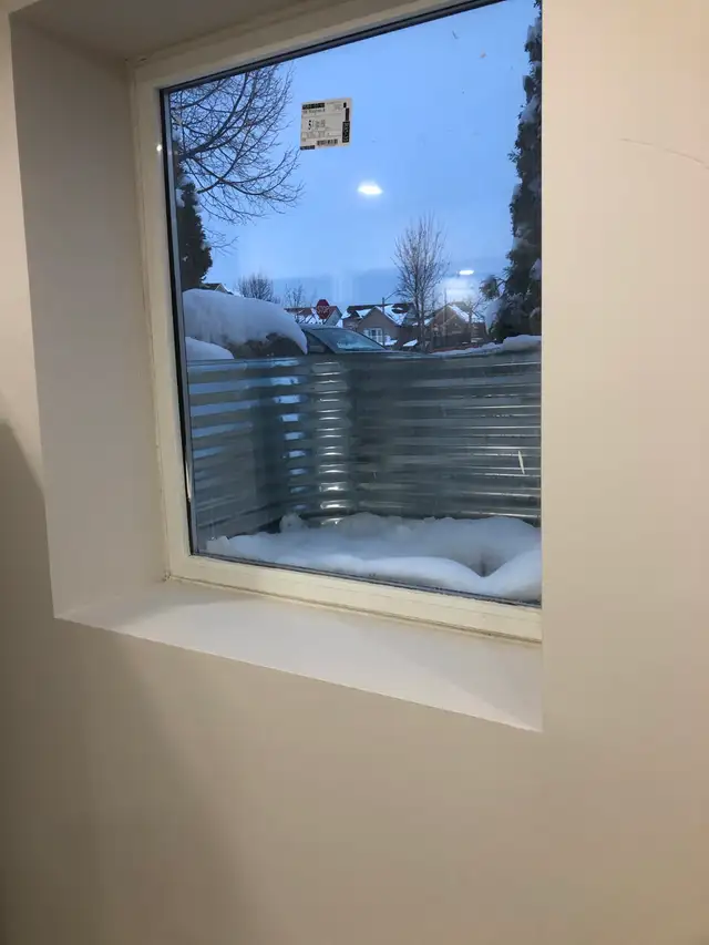 2 bedrooms basement apartment for rent - Photo 4