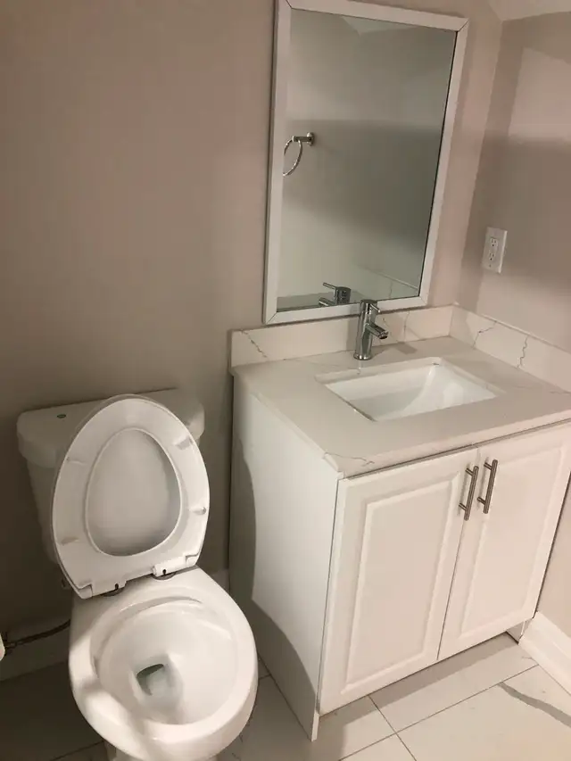 2 bedrooms basement apartment for rent - Photo 10