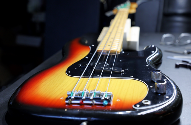 Ajustement & réparation de basse électrique - Luthier - Photo 5