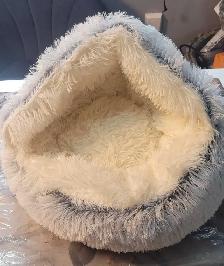 Lit pour petit chien neuf