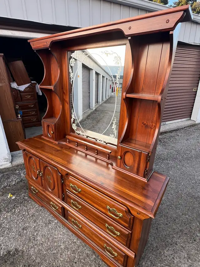 Free delivery used Vintage Wooden Dresser with Mirror - Photo 4
