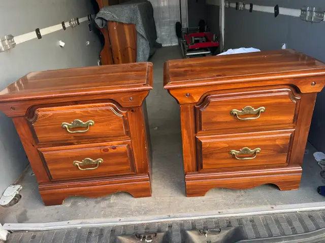 Free delivery used Pair of Wooden Nightstands - Photo 4
