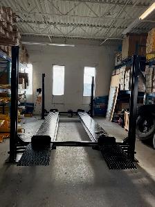 Four Post Overhead Car Lift Single release 8800 LBS Capacity - Photo 2