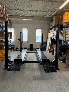 Four Post Overhead Car Lift Single release 8800 LBS Capacity - Photo 6