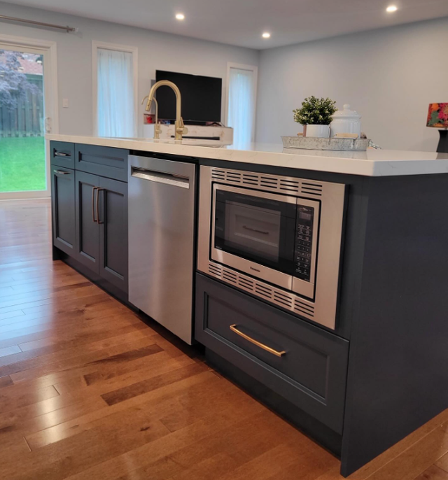 High Quality Cabinets & Countertops at Competitive Prices