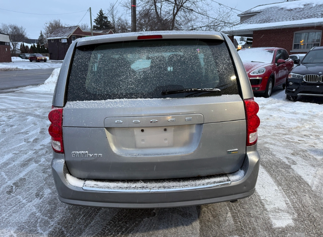 2016 Dodge Grand Caravan SE - Photo 7