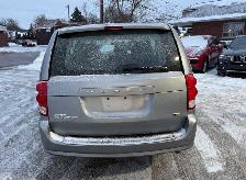 2016 Dodge Grand Caravan SE - Photo 7