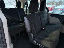 2016 Dodge Grand Caravan SE - Photo 9