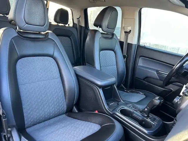 2019 Chevrolet Colorado 4WD Crew Cab 128.3' Z71 - Photo 18
