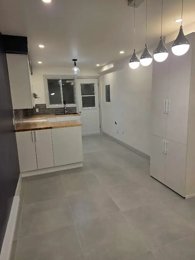 A proximite de tous secteur paissible 5 1/2 metro fabre - Photo 10