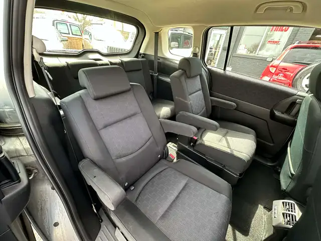 2009 Mazda Mazda5 SAFETY INCLUDED - Photo 11