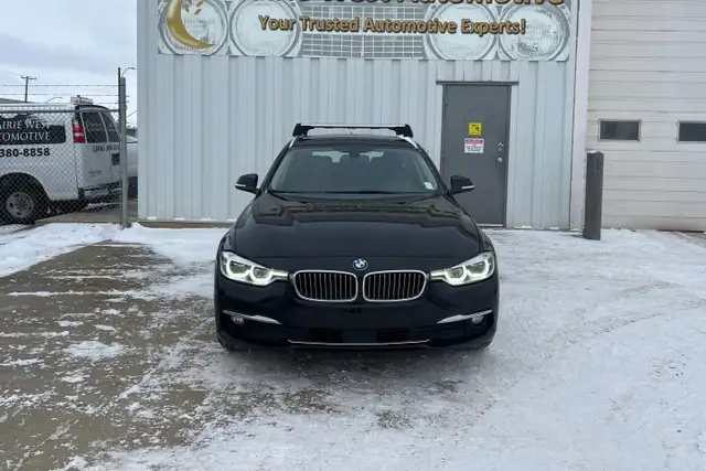 2017 BMW 3 Series 328d xDrive AWD  - No Accident - Photo 2