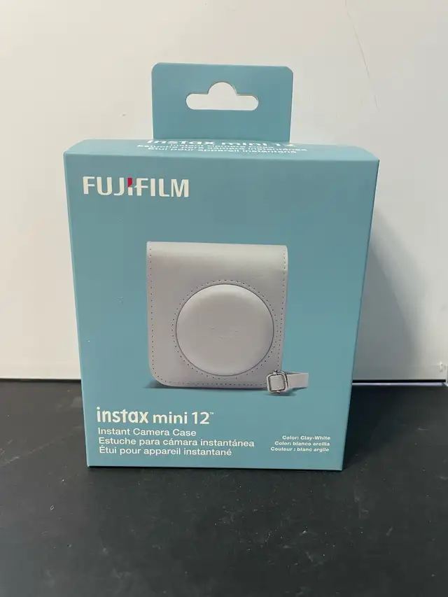 FUJIFILM INSTAX MINI 12