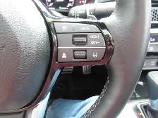 2025 Honda Civic Sedan Hybrid Sport Touring with only 3000kms! F - Photo 26