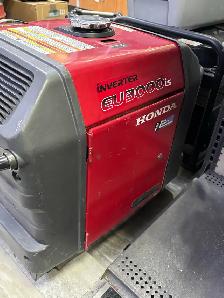 Honda EU3000IS 4 3300 Watt Inverter/Generator - Photo 5