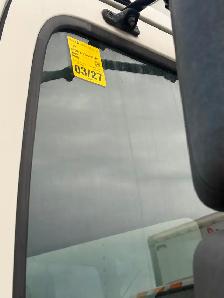 Hino 268 ( 2015 )   $15,000 - Photo 5