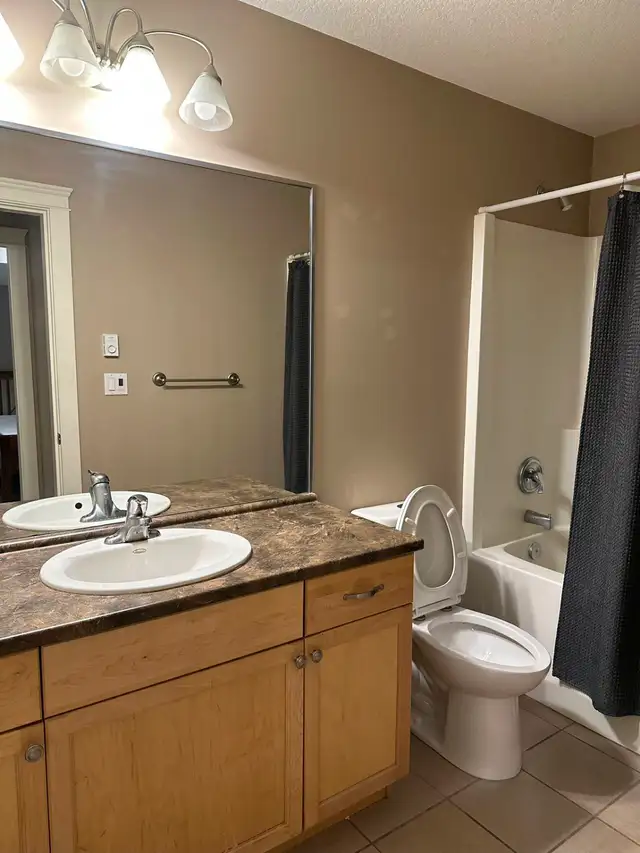 North Nanaimo 1 bed legal suite available April 1st - Photo 2
