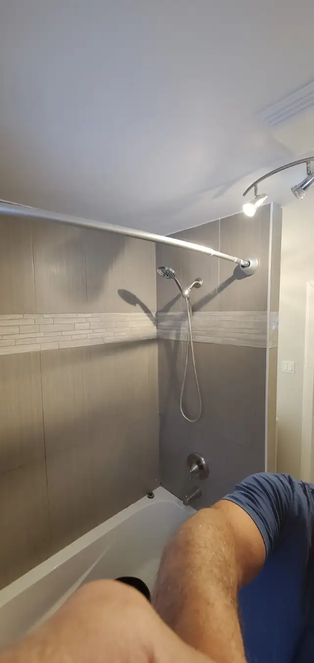 2 Plus Bedroom apartment in 4plex with full basement - Photo 7