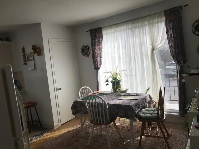 Nice, large 2-bedroom Apartment in Brossard, Rue Nassau - Photo 2