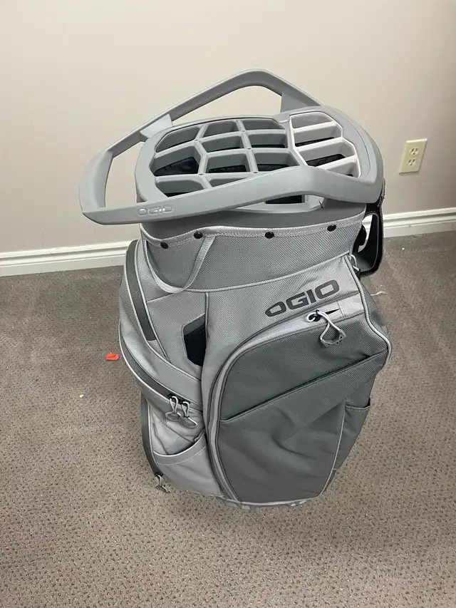 New 2026 Ogio Woode 15 Cart Golf Bag