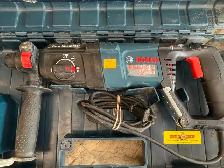 Bosch Corded Chipper 11255vsr in Case - Photo 2