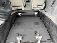 2013 Toyota Sienna MOBILITY WHEELCHAIR ACCESSIBLE VAN-WARRANTY - Photo 5