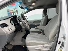 2013 Toyota Sienna MOBILITY WHEELCHAIR ACCESSIBLE VAN-WARRANTY - Photo 15