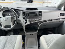 2013 Toyota Sienna MOBILITY WHEELCHAIR ACCESSIBLE VAN-WARRANTY - Photo 16