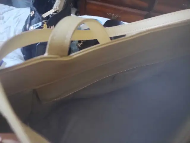 purse forsale $100 - Photo 3