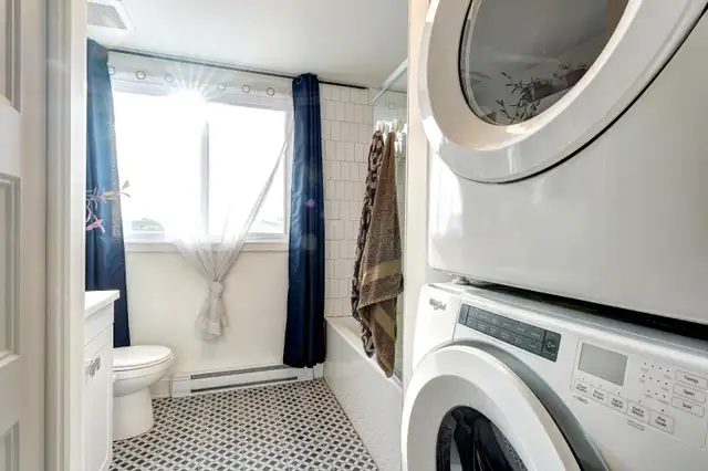 4 1/2 rénové à neuf et meublé - 5min du métro - Juillet - Photo 9