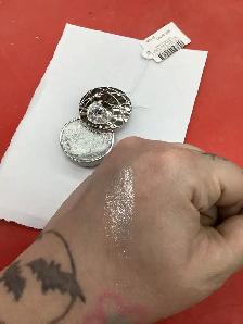 breloque avec crème scintillante - Photo 3