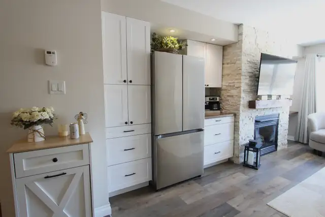 Fully Furnished 1 Bed 1 Bath Condo For Sale! - Photo 5