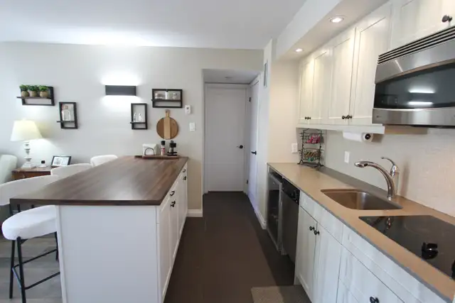 Fully Furnished 1 Bed 1 Bath Condo For Sale! - Photo 6